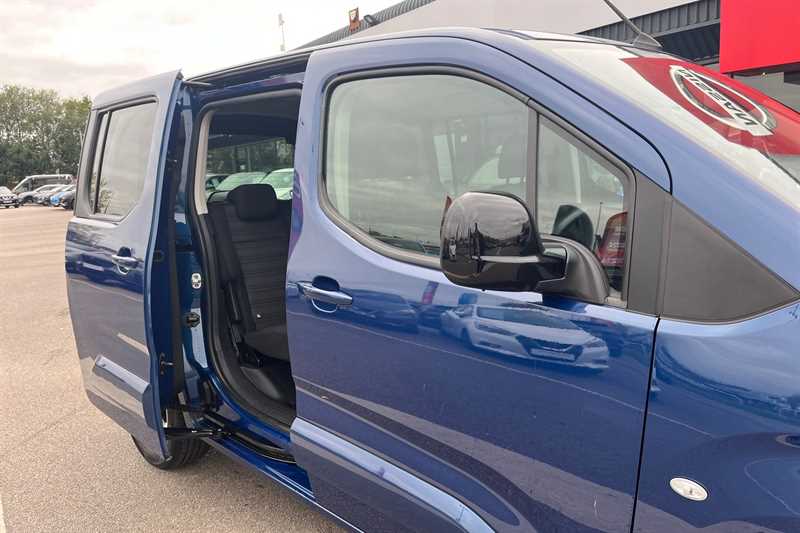 Used Vauxhall Combo Life 2022 for sale - 76217457: Photo 23
