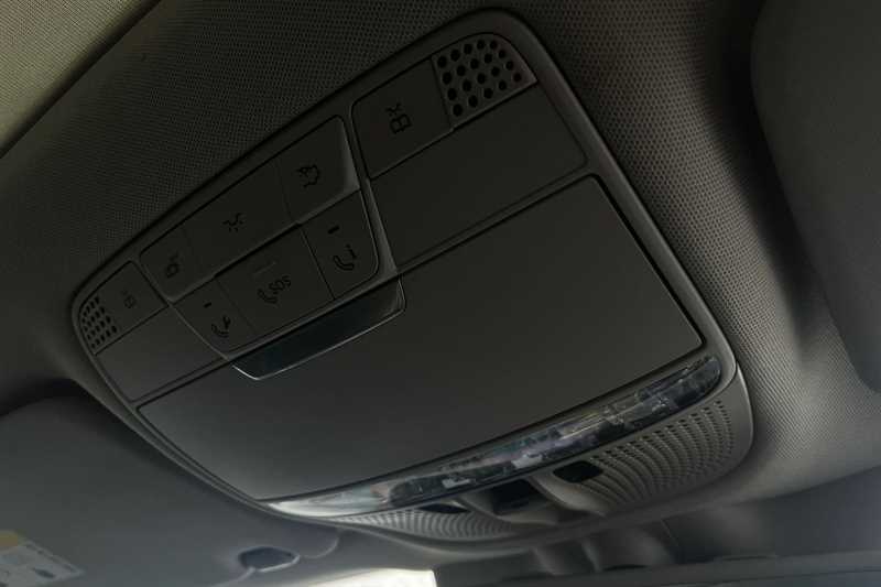 Used Mercedes-Benz GLC 2019 for sale - 77927619: Photo 27