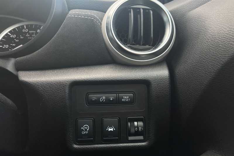 Used Nissan Micra 2021 for sale - 76112521: Photo 24