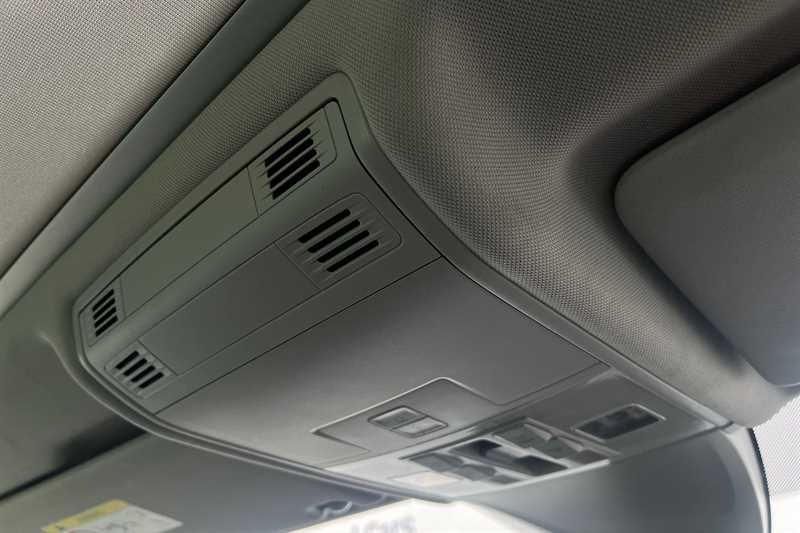 Used Volkswagen Tiguan 2017 for sale - 77855963: Photo 28