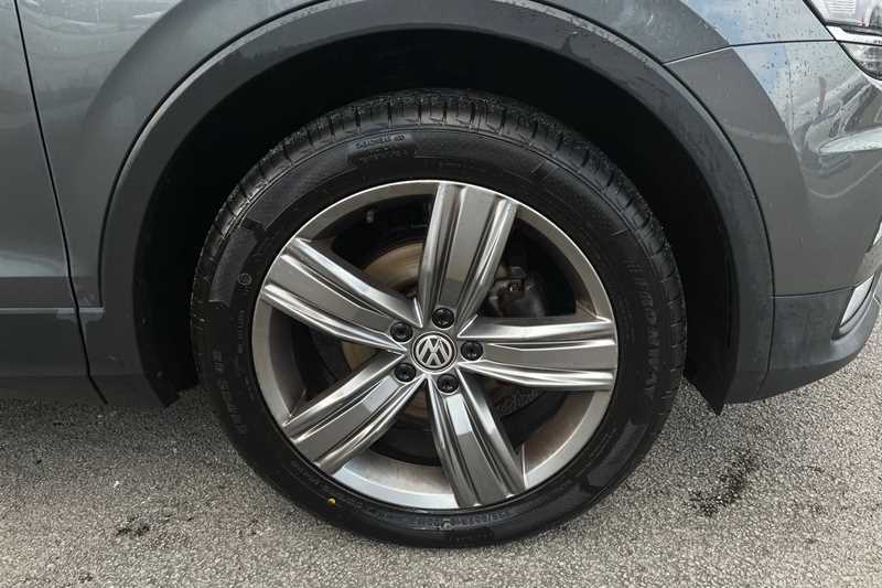 Used Volkswagen Tiguan 2017 for sale - 77855963: Photo 5