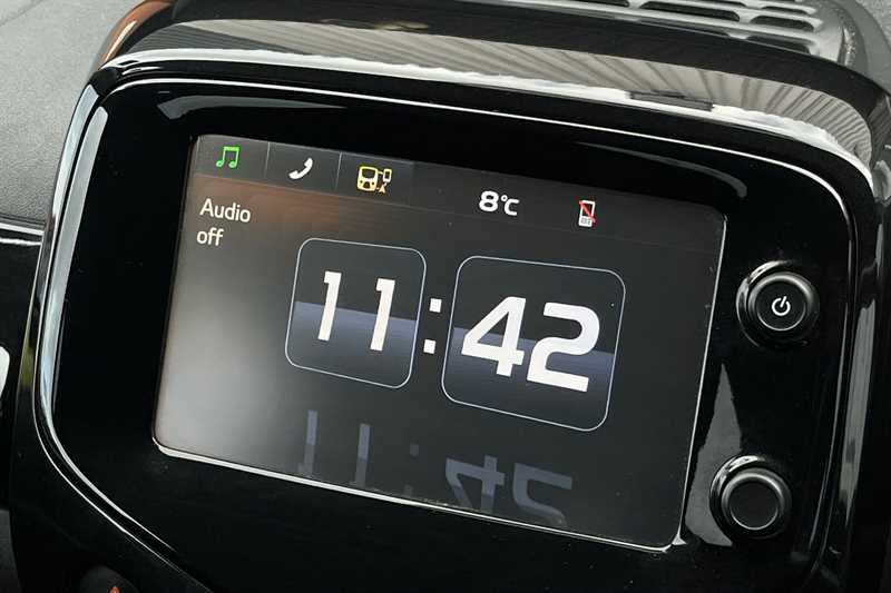 Used Toyota AYGO 2017 for sale - 77855964: Photo 10