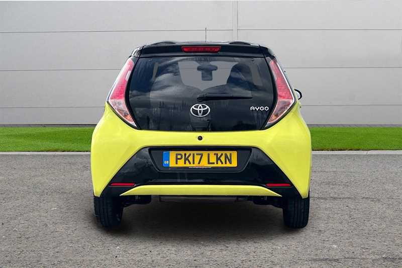 Used Toyota AYGO 2017 for sale - 77855964: Photo 3