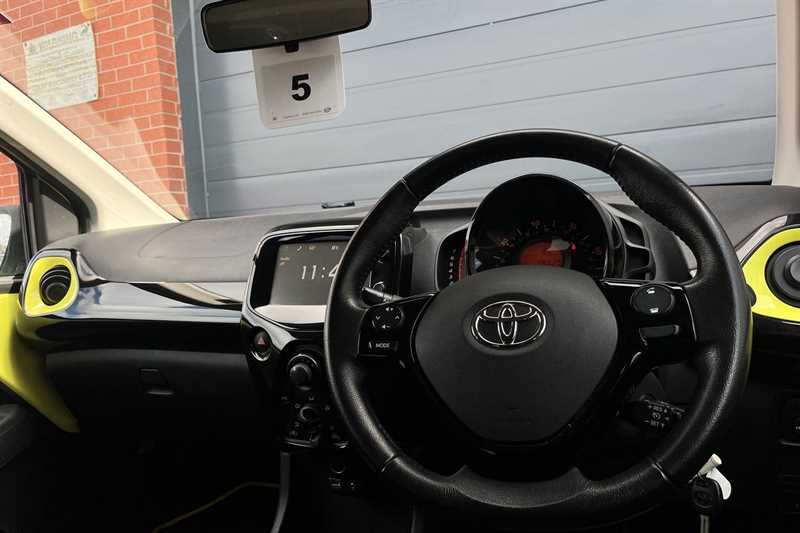 Used Toyota AYGO 2017 for sale - 77855964: Photo 33