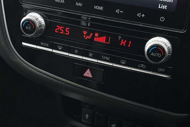 Used Mitsubishi Outlander 2021 for sale - 77826945: Photo 11