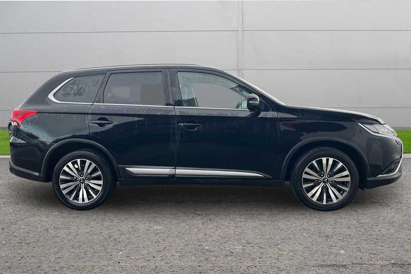 Used Mitsubishi Outlander 2021 for sale - 77826945: Photo 3