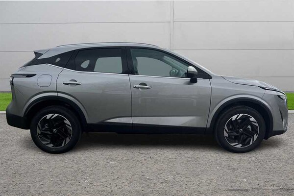 Used Nissan Qashqai 2025 for sale - 74880815: Photo 3