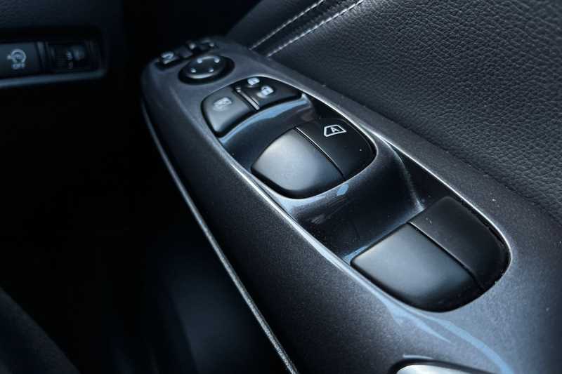 Used Nissan Juke 2023 for sale - 77942231: Photo 18