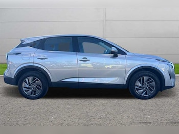 Used Nissan Qashqai 2024 for sale - 76015282: Photo 3