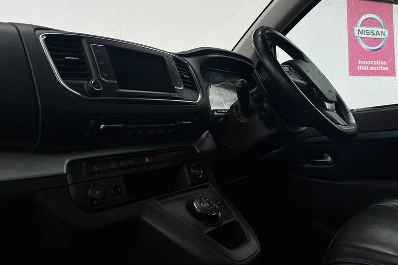 Used Peugeot Traveller 2020 for sale - 77810364: Photo 17