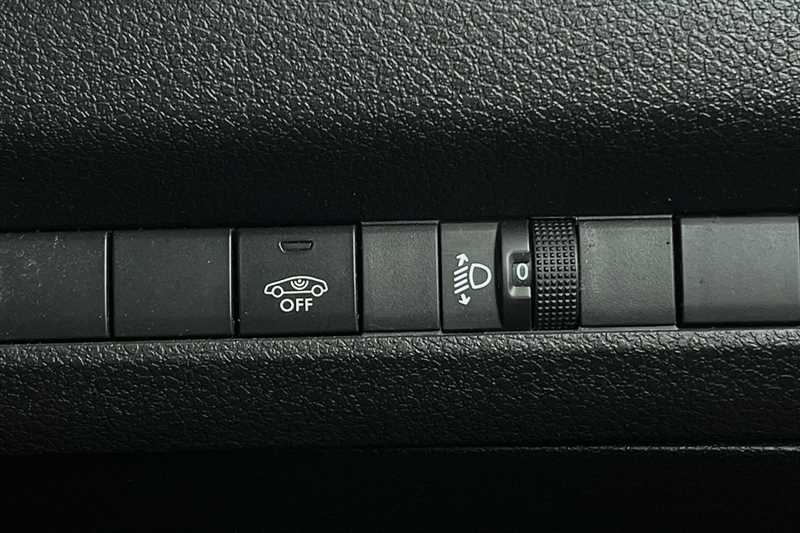 Used Peugeot Traveller 2020 for sale - 77810364: Photo 25