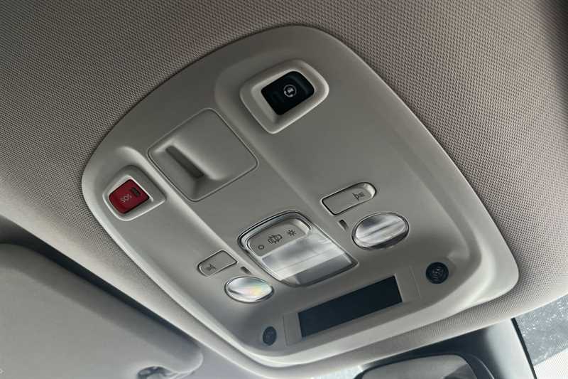 Used Peugeot Traveller 2020 for sale - 77810364: Photo 28