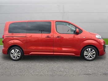 Used Peugeot Traveller 2020 for sale - 77810364: Photo