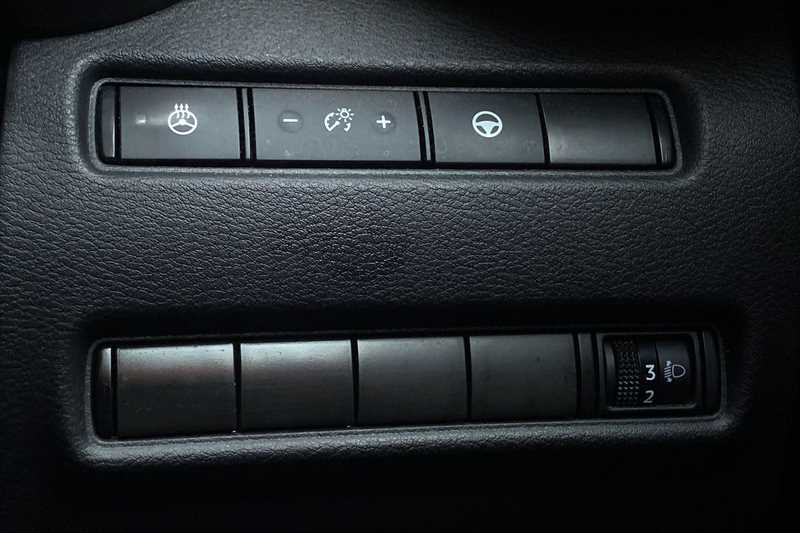 Used Nissan Juke 2023 for sale - 78088849: Photo 24