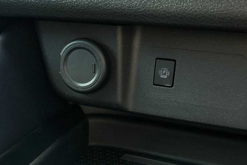 Vehicle 33
