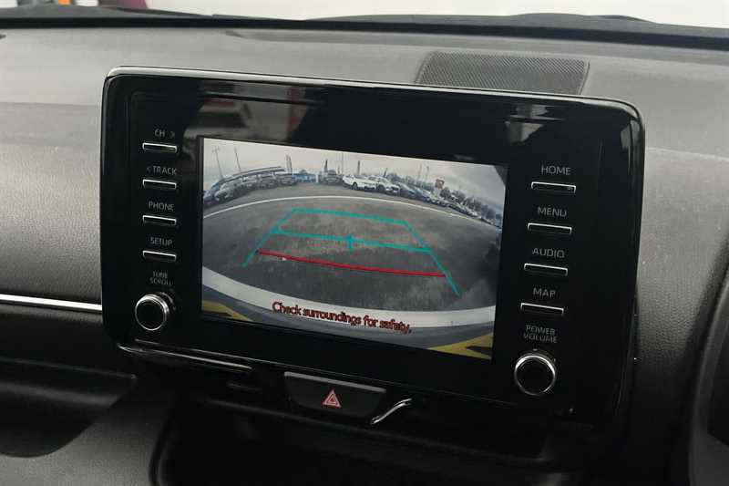 Used Toyota Yaris 2023 for sale - 77471394: Photo 24