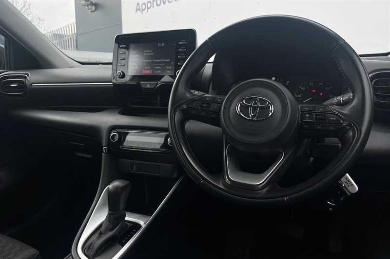Used Toyota Yaris 2023 for sale - 77471394: Photo 31