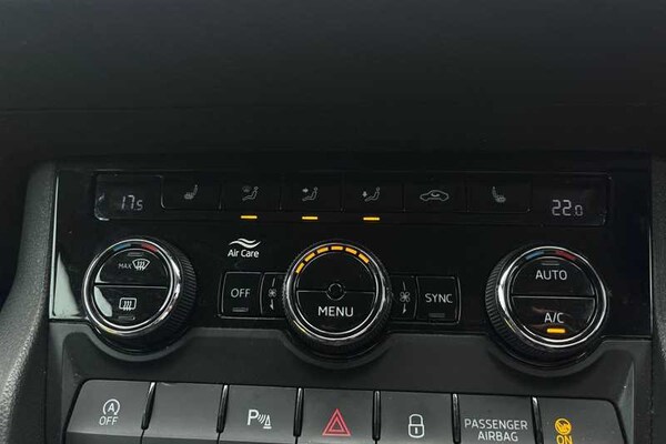 Used Skoda Karoq 2020 for sale - 76272684: Photo 12