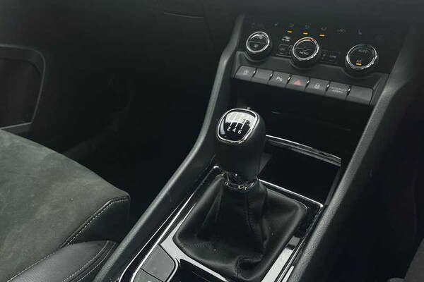 Used Skoda Karoq 2020 for sale - 76272684: Photo 33