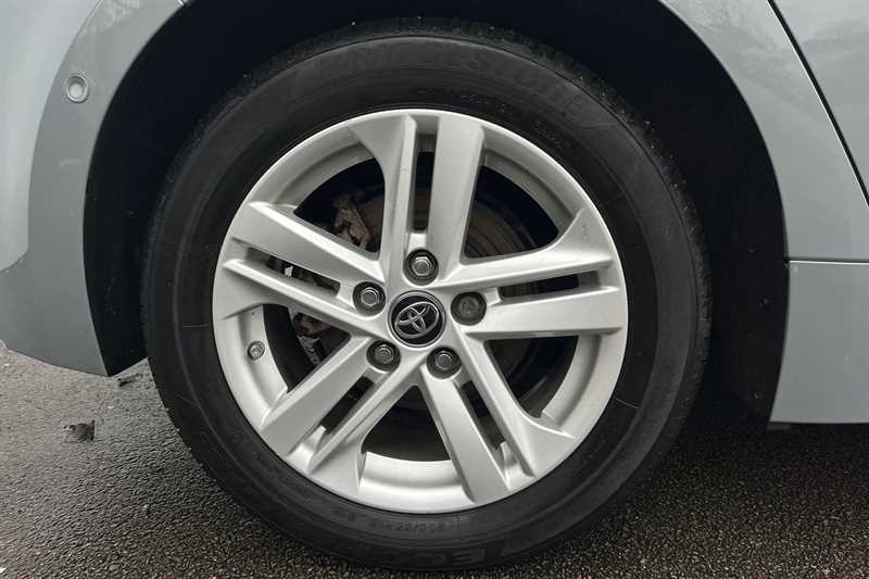 Used Toyota Corolla 2021 for sale - 77122838: Photo 2