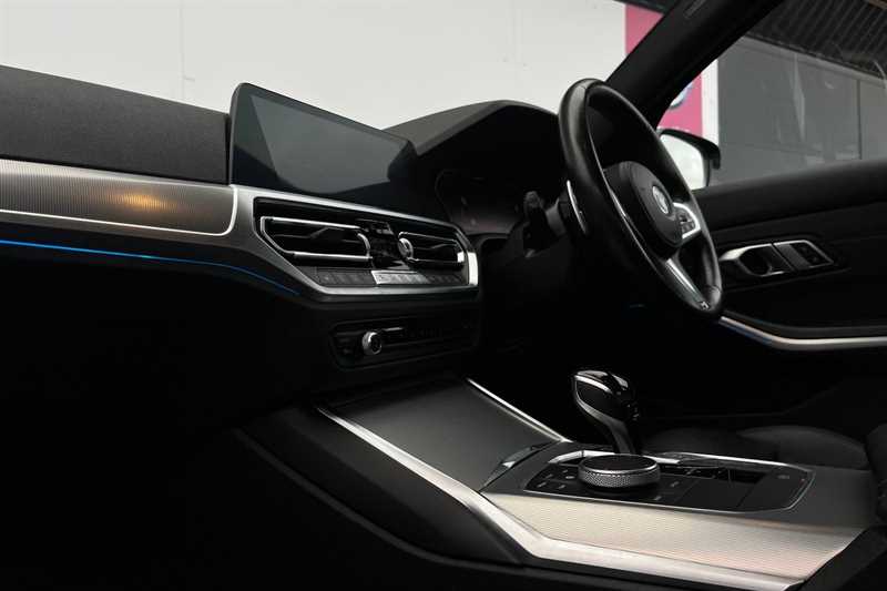 Used BMW 3 Series 2020 for sale - 77333395: Photo 17