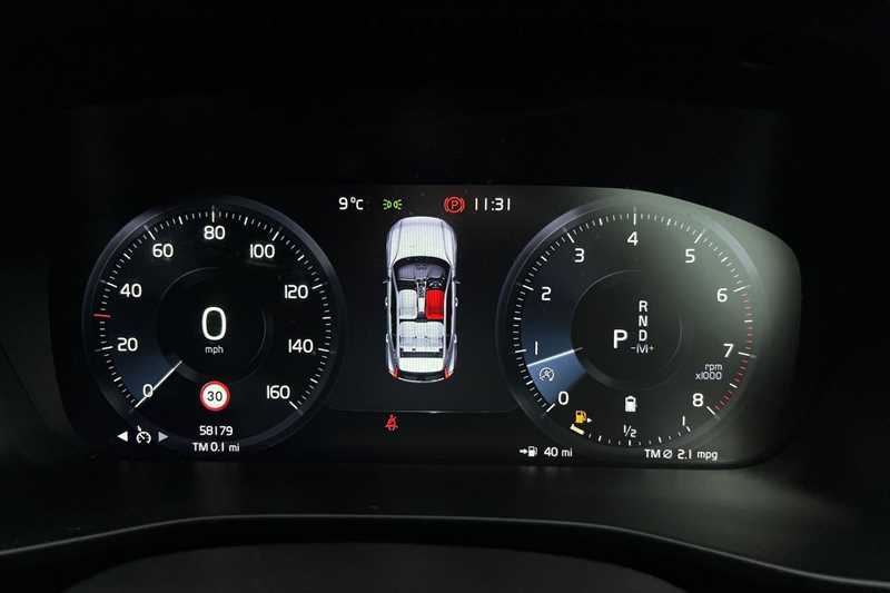 Used Volvo XC40 2020 for sale - 77232490: Photo 14