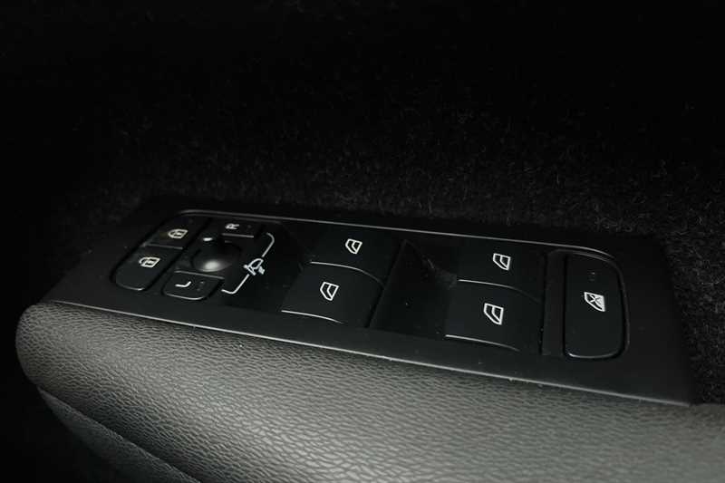 Used Volvo XC40 2020 for sale - 77232490: Photo 18