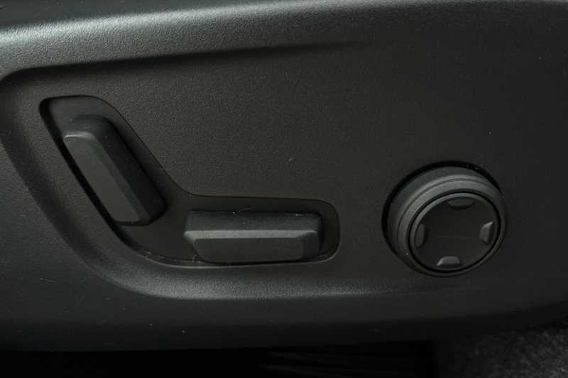 Used Volvo XC40 2020 for sale - 77232490: Photo 31