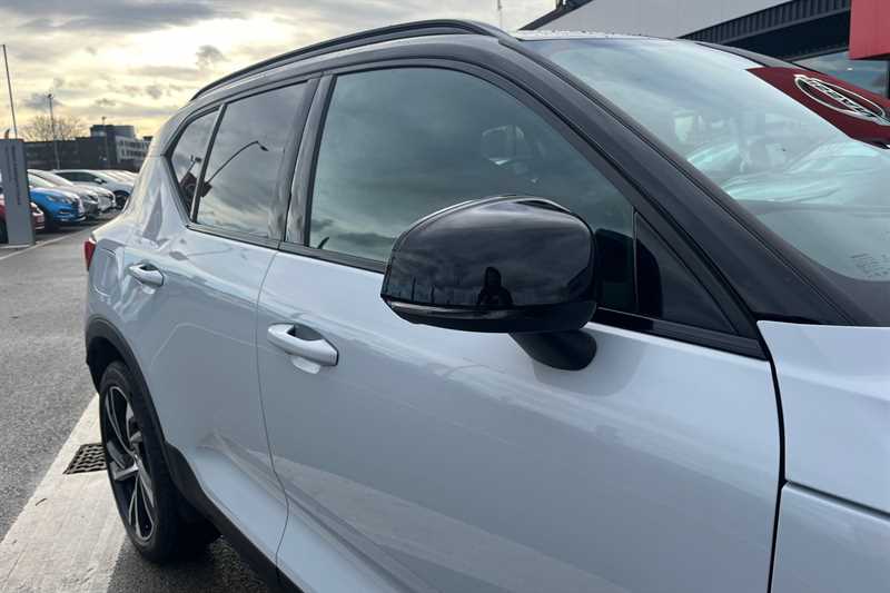 Used Volvo XC40 2020 for sale - 77232490: Photo 45