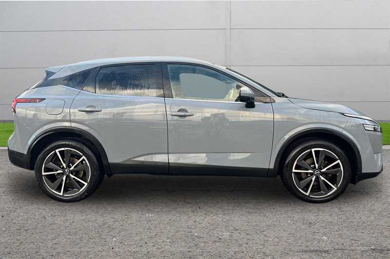 Used Nissan Qashqai 2022 for sale - 76540258: Photo 2