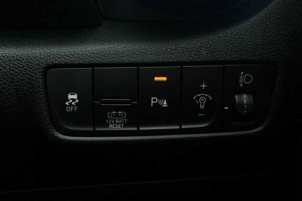Used Hyundai KONA 2022 for sale - 76297750: Photo 24