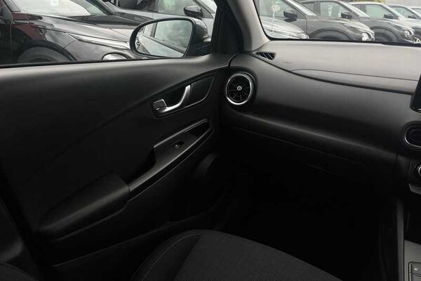 Used Hyundai KONA 2022 for sale - 76297750: Photo 39