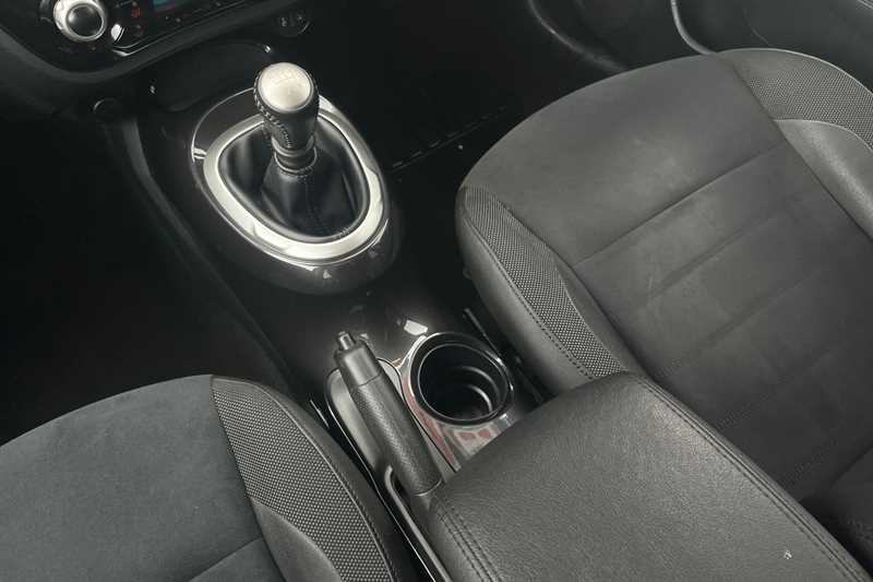 Used Nissan Juke 2018 for sale - 76112570: Photo 32
