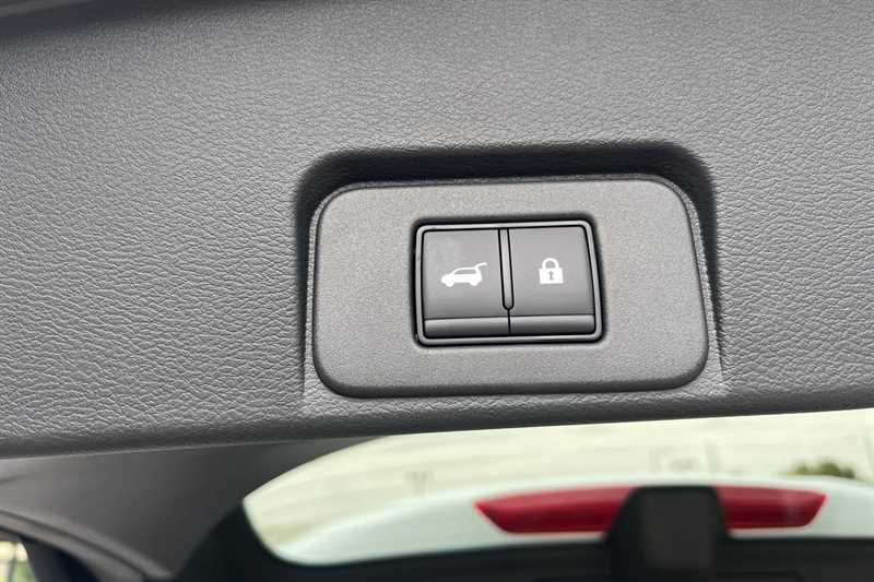 Used Nissan X-Trail 2025 for sale - 77771311: Photo 38