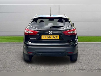Used Nissan Qashqai 2017 for sale - 79203777: Photo