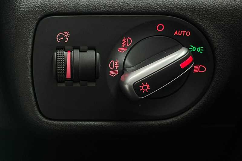 Used Audi A1 2015 for sale - 77428461: Photo 24