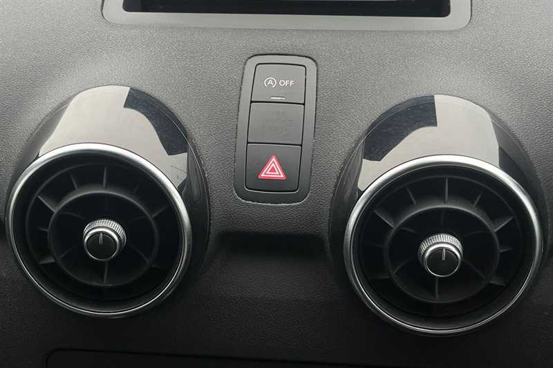 Used Audi A1 2015 for sale - 77428461: Photo 31