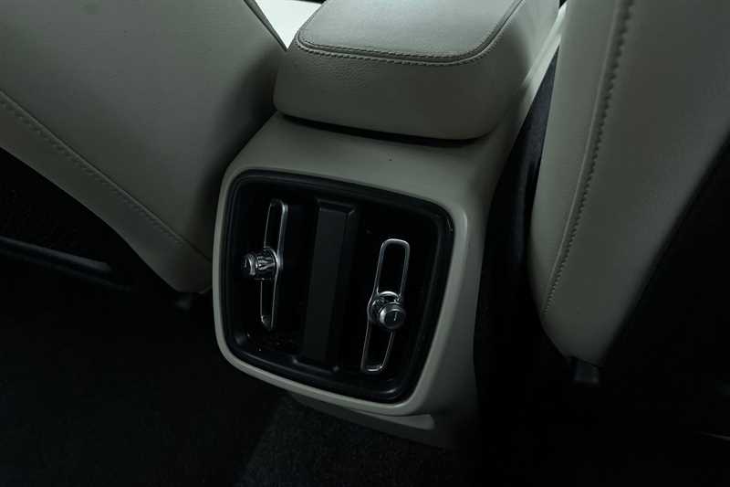 Used Volvo XC40 2020 for sale - 77600685: Photo 31