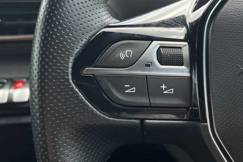 Used Peugeot 5008 2022 for sale - 76112562: Photo 16