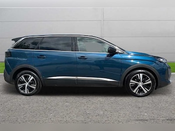 Used Peugeot 5008 2022 for sale - 76112562: Photo