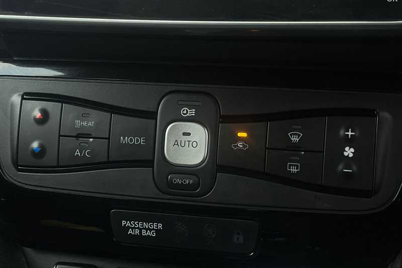 Used Nissan Leaf 2022 for sale - 77927558: Photo 12