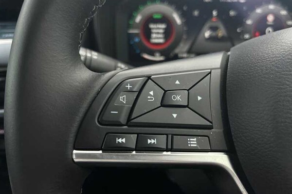 Used Nissan Juke 2024 for sale - 74880621: Photo 16