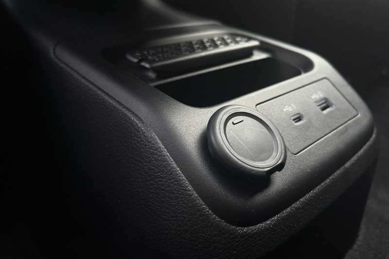 Used Nissan ARIYA 2025 for sale - 75930165: Photo 32