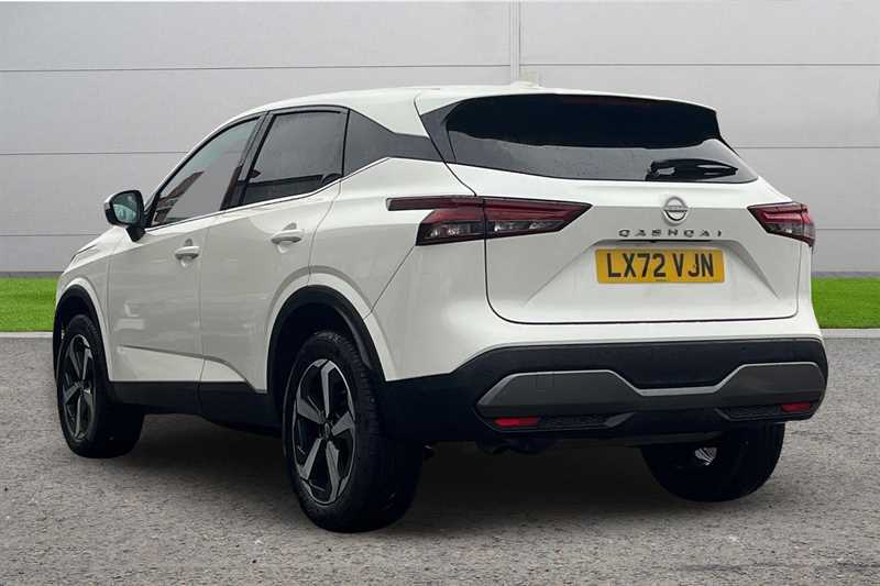 Used Nissan Qashqai 2022 for sale - 76978090: Photo 2