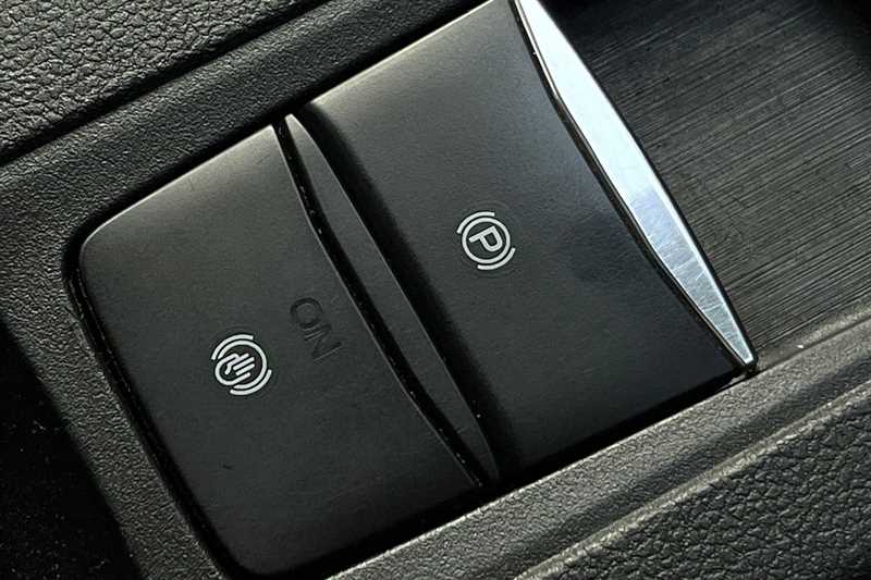 Used Ford Kuga 2021 for sale - 77855909: Photo 30