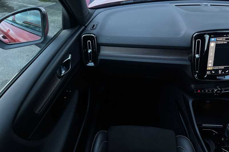 Used Volvo XC40 2021 for sale - 77397573: Photo 40