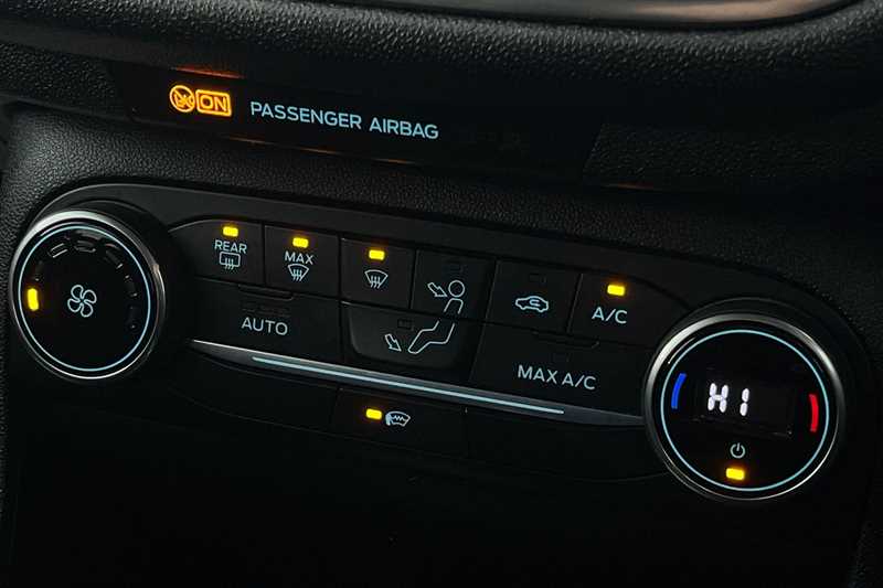 Used Ford Fiesta 2018 for sale - 77576601: Photo 12