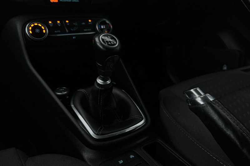 Used Ford Fiesta 2018 for sale - 77576601: Photo 33