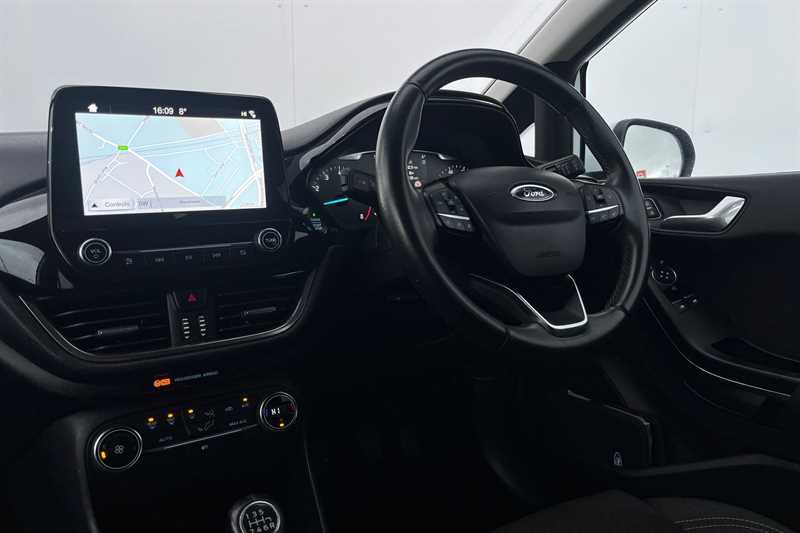 Used Ford Fiesta 2018 for sale - 77576601: Photo 36