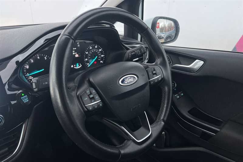 Used Ford Fiesta 2018 for sale - 77576601: Photo 41